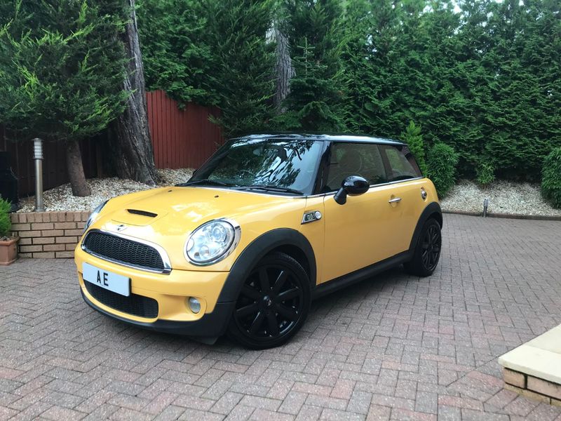 MINI HATCH COOPER S