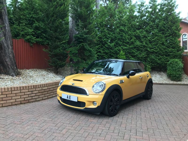 MINI HATCH COOPER S