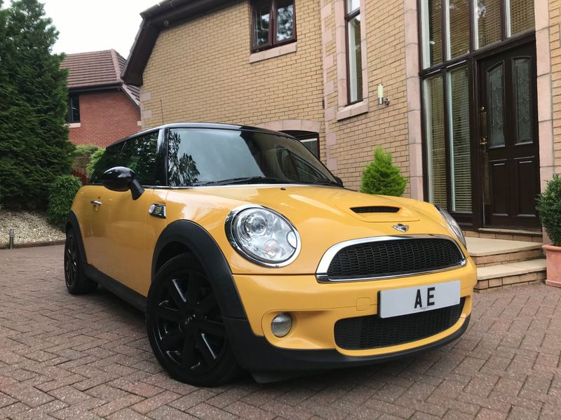 MINI HATCH COOPER S