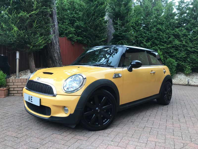 MINI HATCH COOPER S