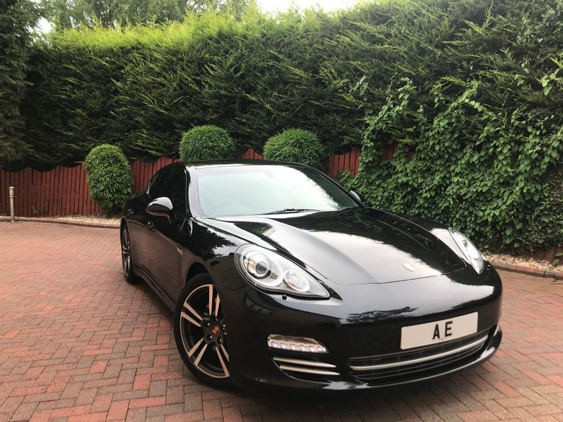 View PORSCHE PANAMERA PLATINUM EDITION D V6 TIPTRONIC