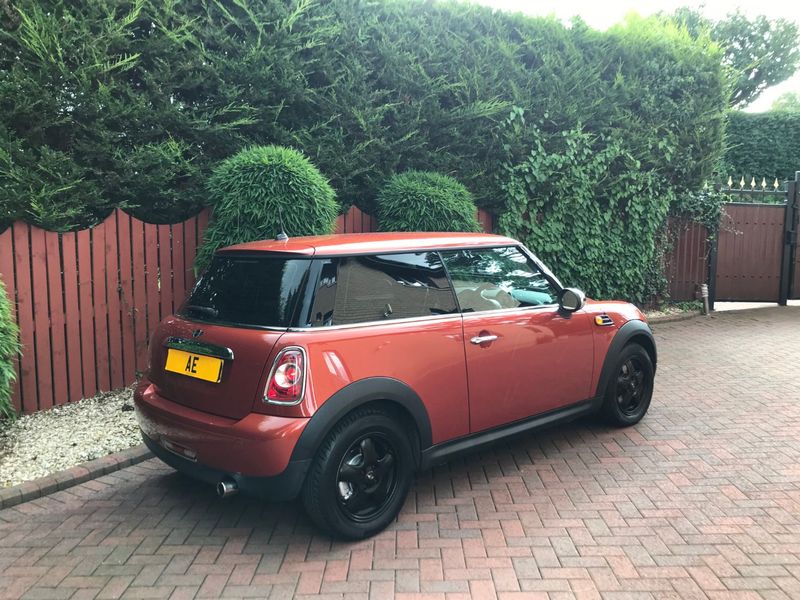 MINI HATCH ONE