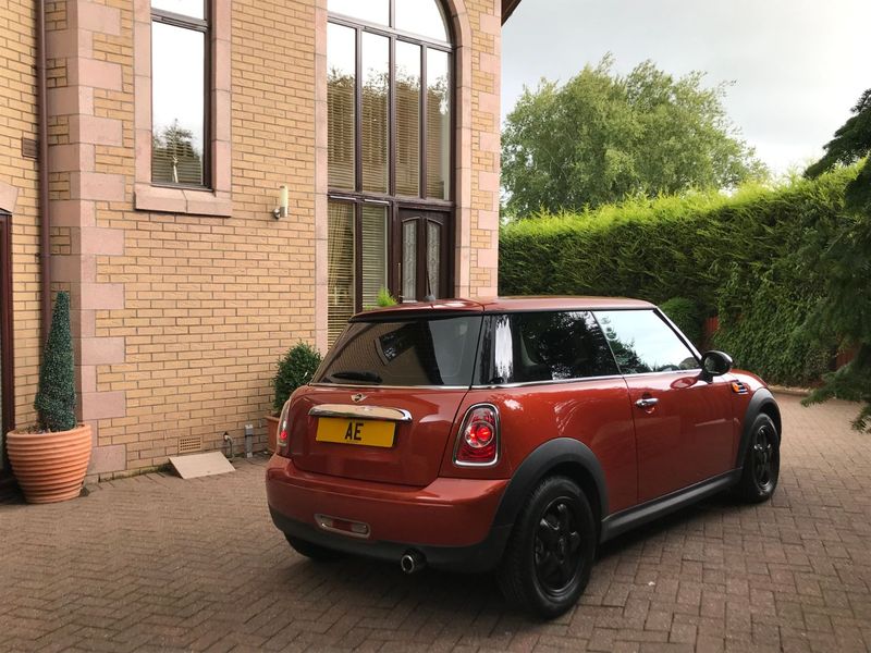 MINI HATCH ONE