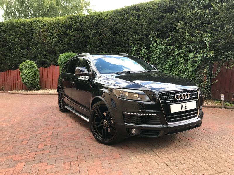 AUDI Q7