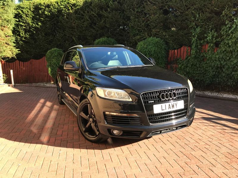 View AUDI Q7 TDI QUATTRO S LINE