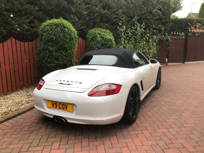 PORSCHE BOXSTER