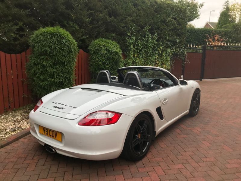 PORSCHE BOXSTER