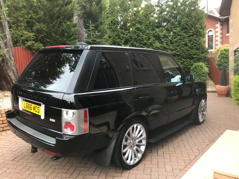 LAND ROVER RANGE ROVER