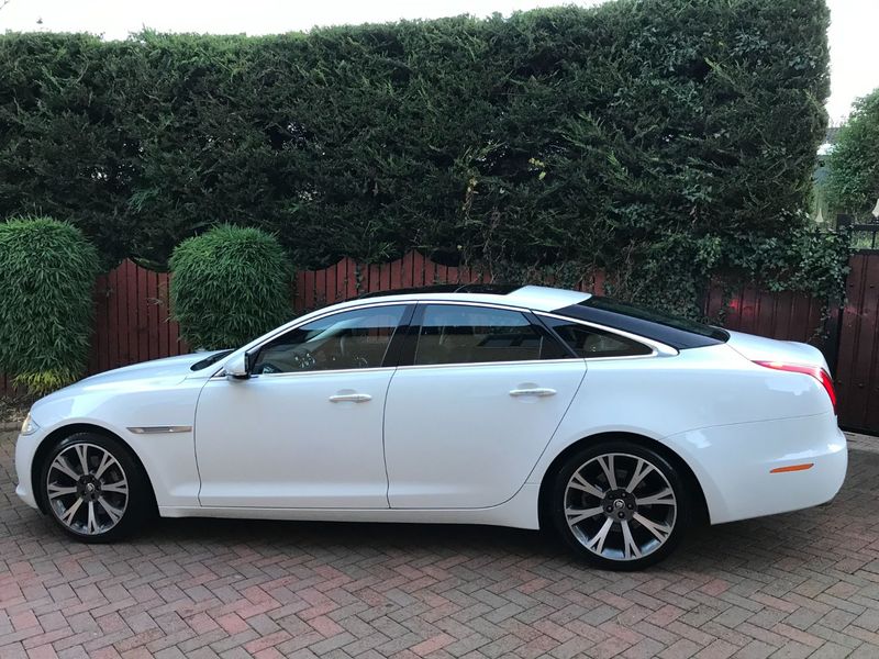 JAGUAR XJ