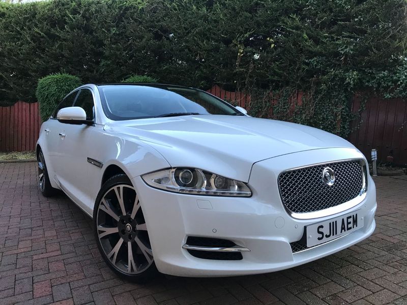 View JAGUAR XJ D V6 PREMIUM LUXURY