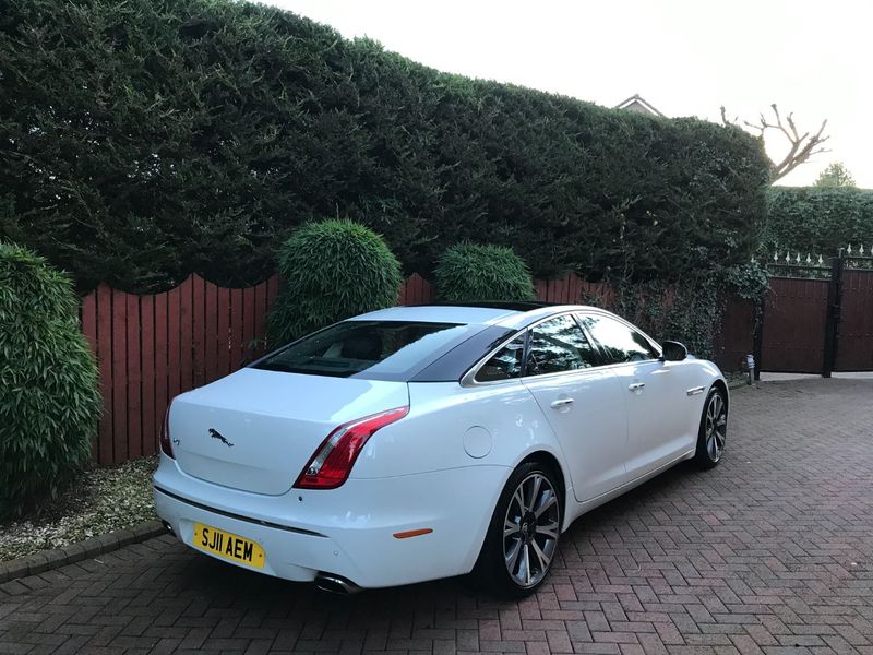 JAGUAR XJ