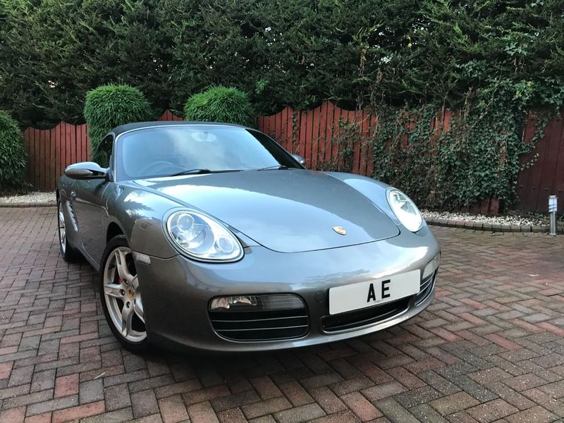 PORSCHE BOXSTER