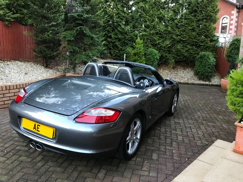 PORSCHE BOXSTER