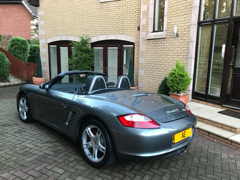 PORSCHE BOXSTER