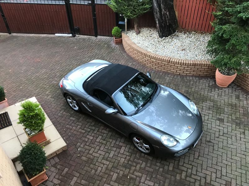 PORSCHE BOXSTER