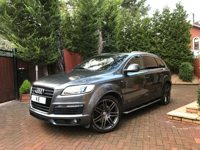 AUDI Q7