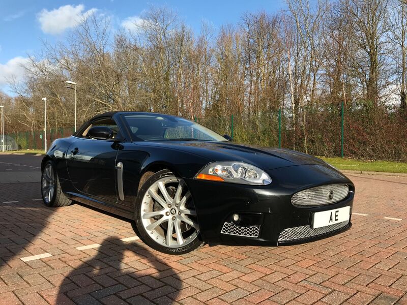 JAGUAR XKR