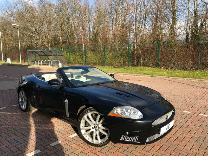 JAGUAR XKR