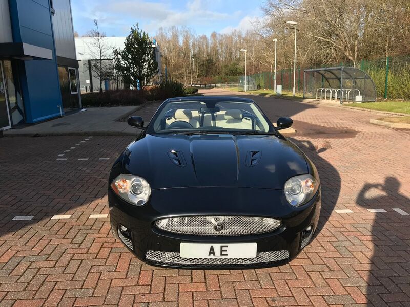 JAGUAR XKR