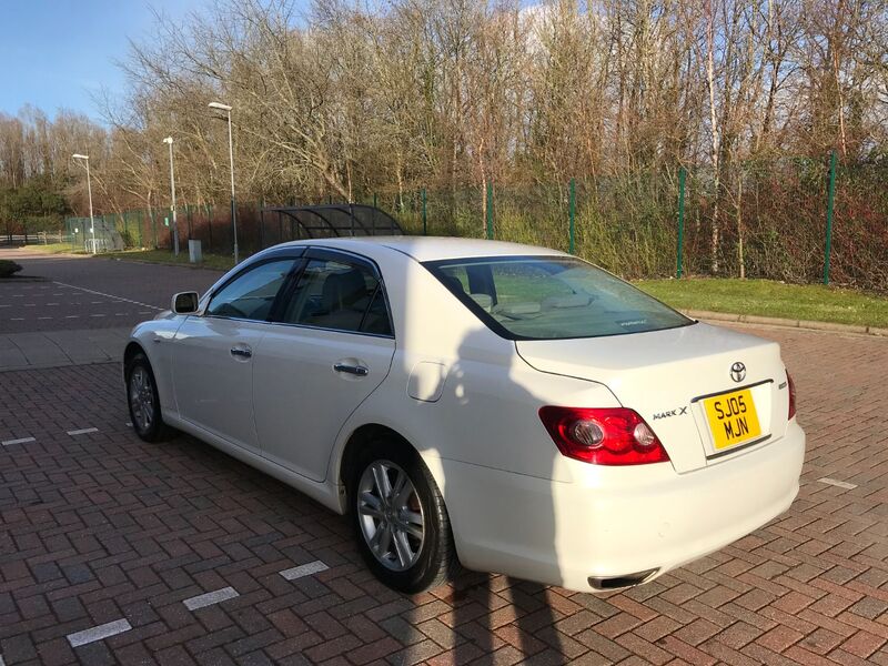 TOYOTA MARK X