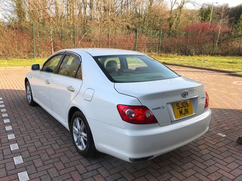 TOYOTA MARK X