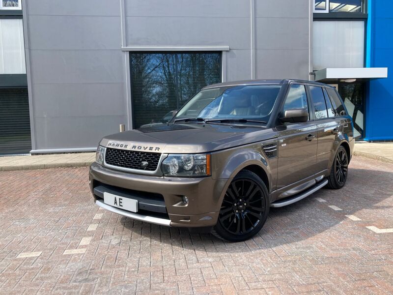 View LAND ROVER RANGE ROVER SPORT TDV6 HSE