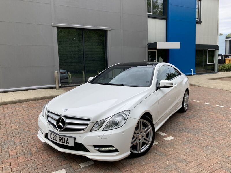 View MERCEDES-BENZ E CLASS E220 CDI BLUEEFFICIENCY SPORT