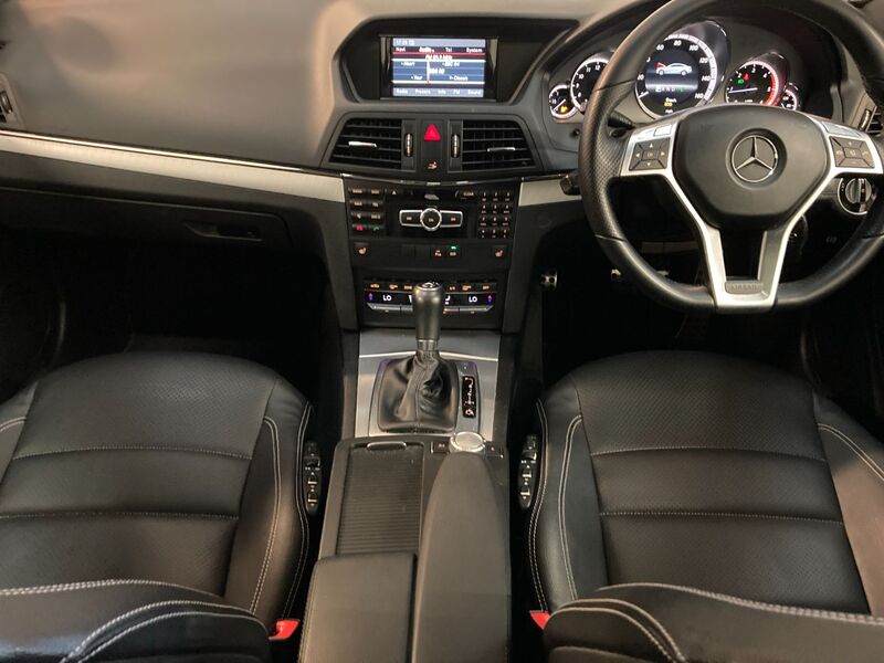 View MERCEDES-BENZ E CLASS E220 CDI BLUEEFFICIENCY SPORT