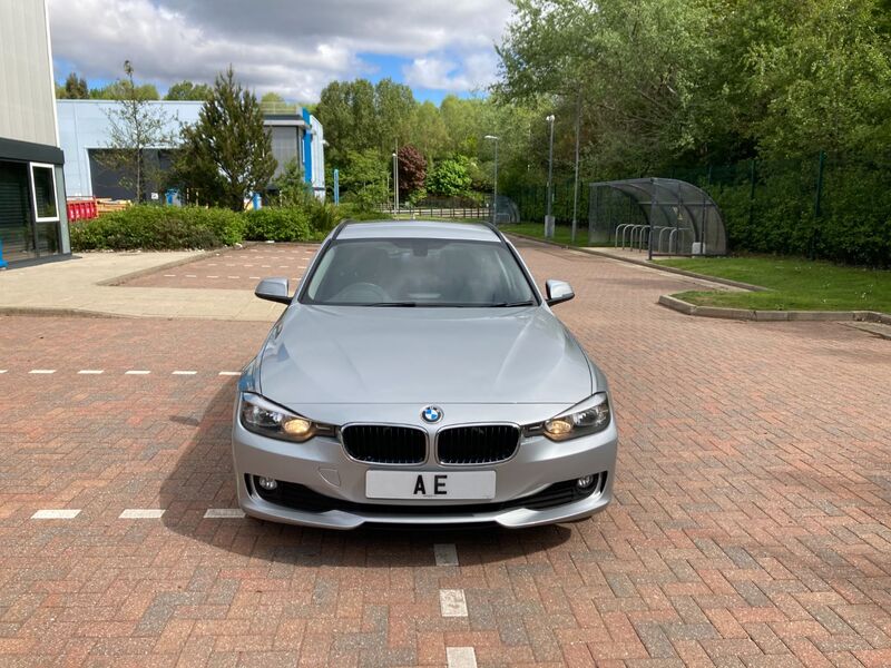 BMW 3 SERIES