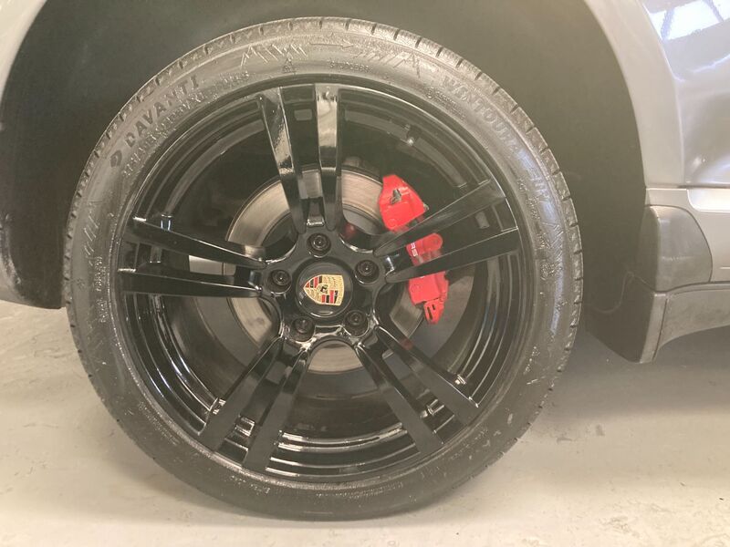 PORSCHE CAYENNE