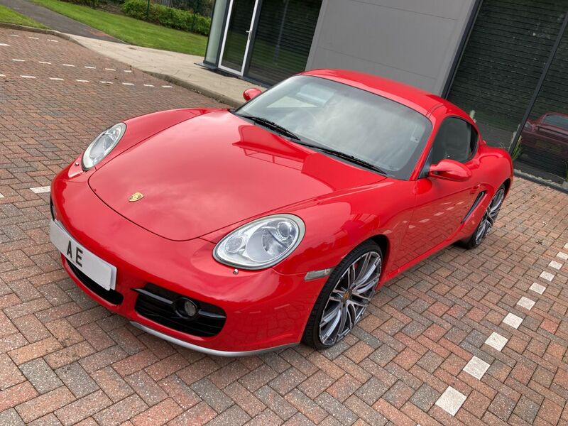 View PORSCHE CAYMAN 24V S