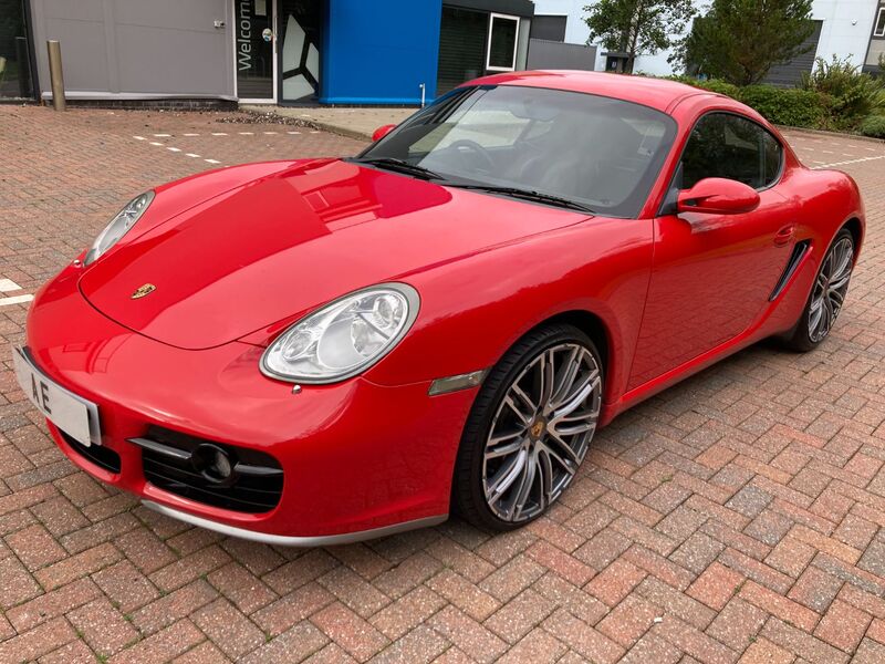 PORSCHE CAYMAN