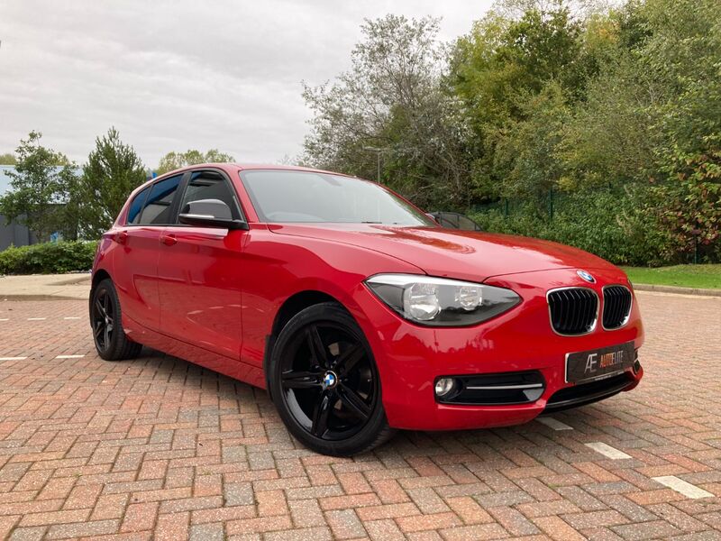 BMW 1 SERIES