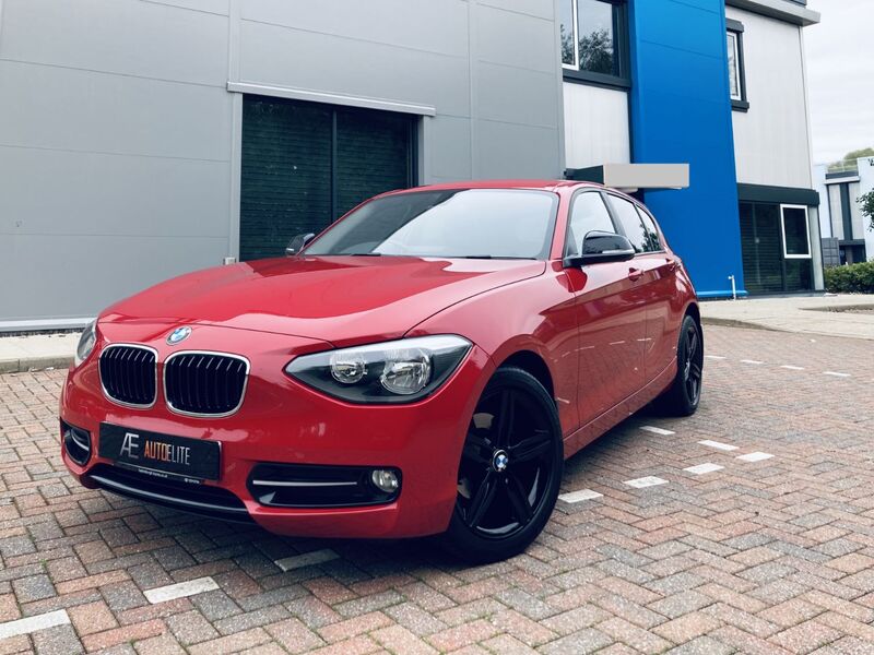 View BMW 1 SERIES 114D SPORT