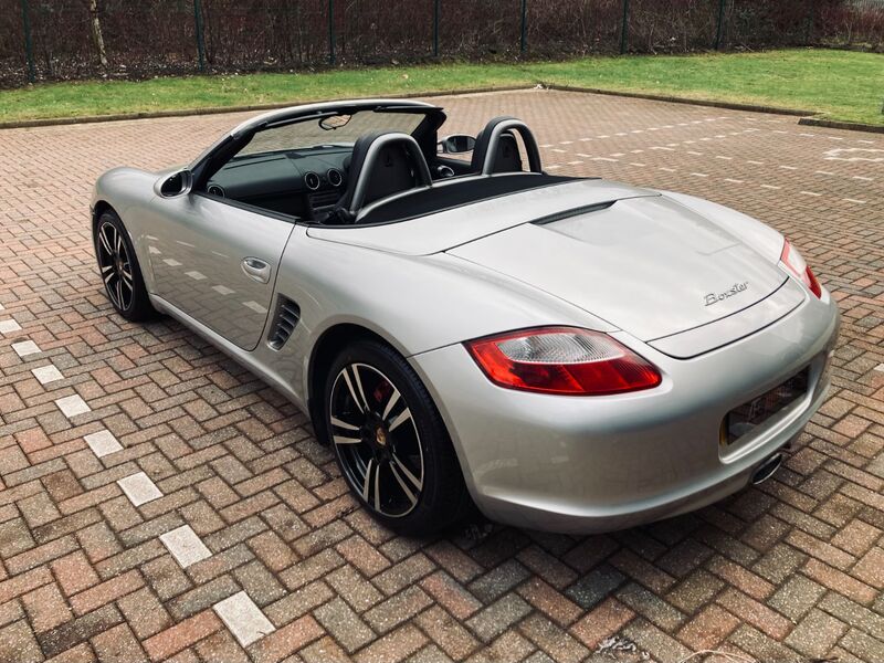 PORSCHE BOXSTER