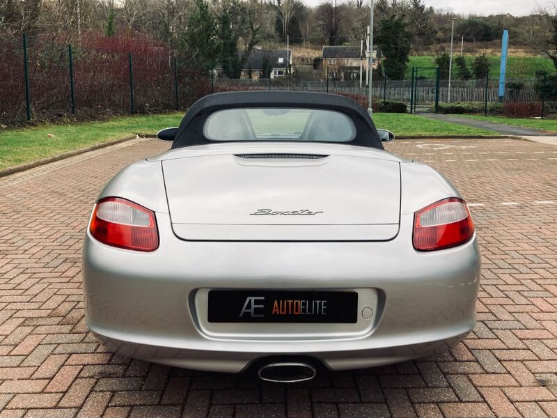 PORSCHE BOXSTER