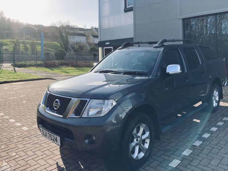 NISSAN NAVARA