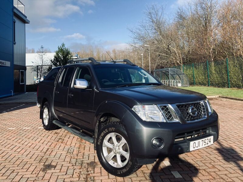 NISSAN NAVARA