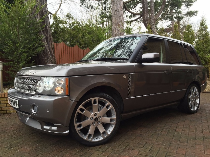 View LAND ROVER RANGE ROVER TDV8 Overfinch Autobiography 