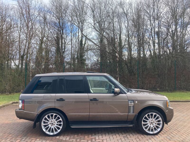 LAND ROVER RANGE ROVER