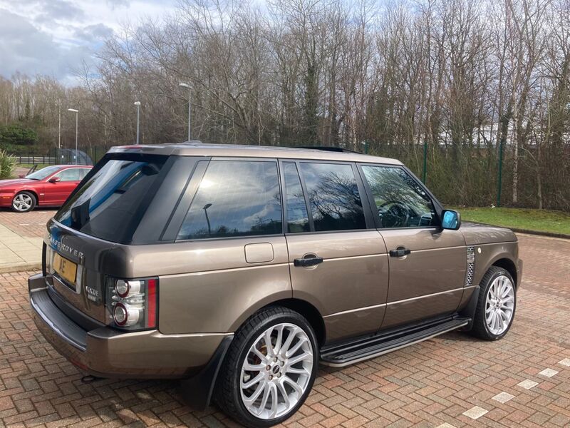 LAND ROVER RANGE ROVER