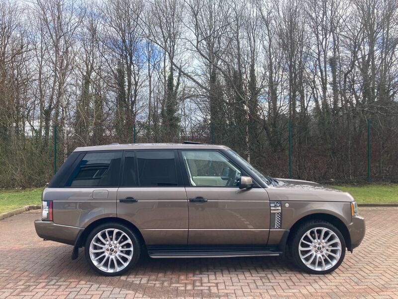 LAND ROVER RANGE ROVER