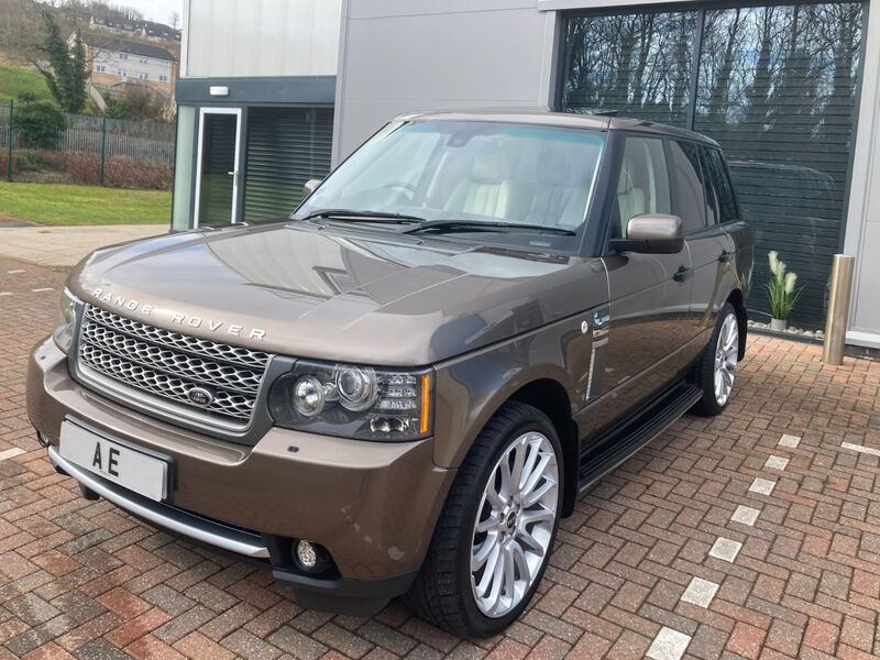 LAND ROVER RANGE ROVER