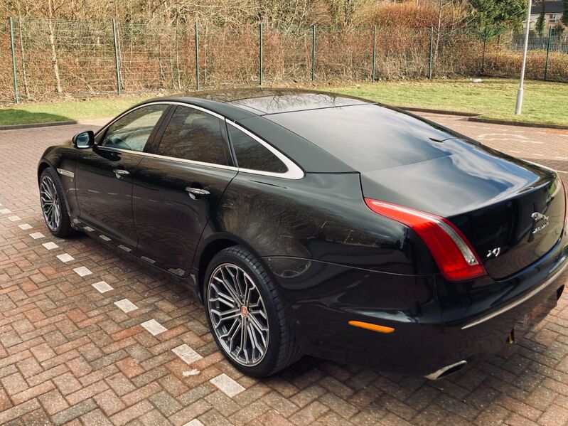 JAGUAR XJ