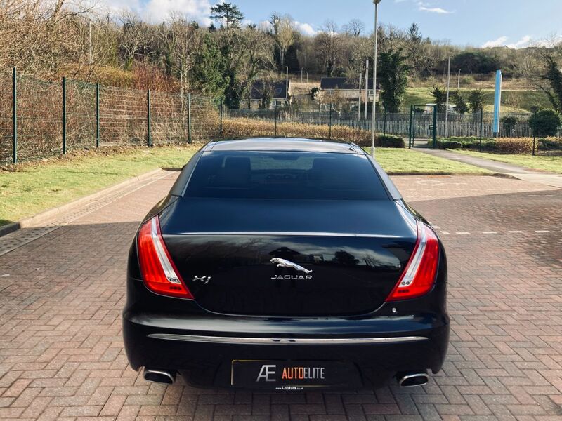 JAGUAR XJ