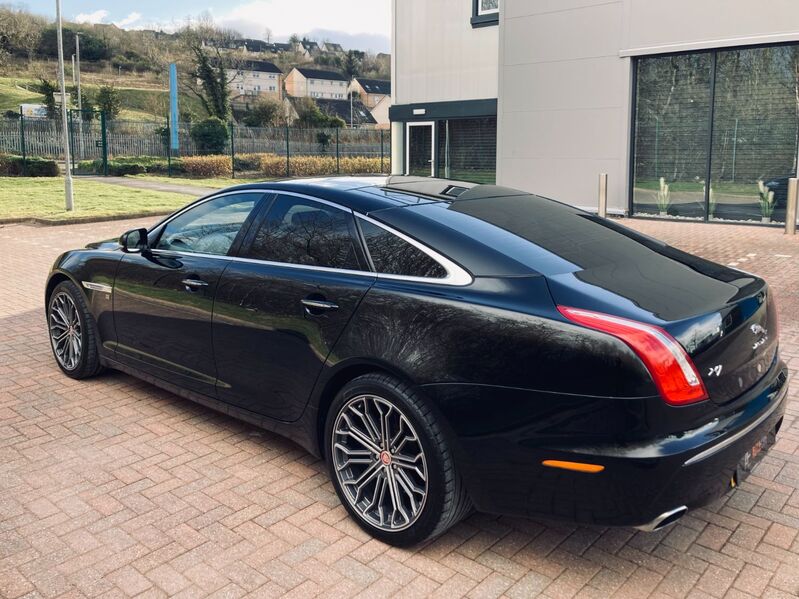 JAGUAR XJ