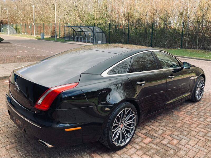 JAGUAR XJ