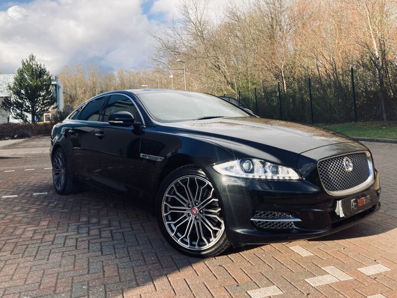 JAGUAR XJ