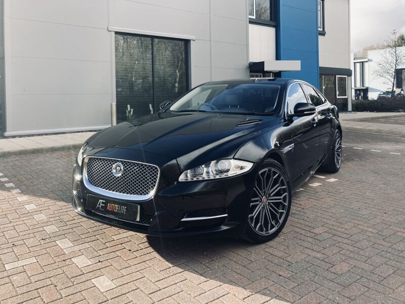 JAGUAR XJ