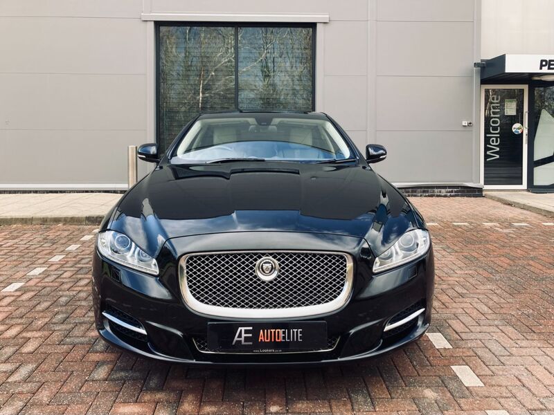 JAGUAR XJ